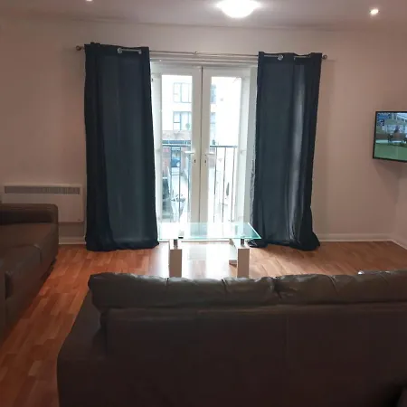 Freyas Apartment Manchester Exterior photo